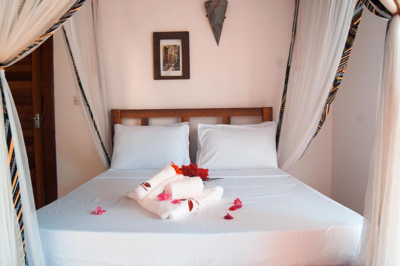 Kusini beach bungalows Kizimkazi Bagian luar foto