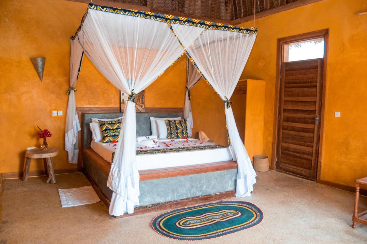 Kusini beach bungalows Kizimkazi Bagian luar foto